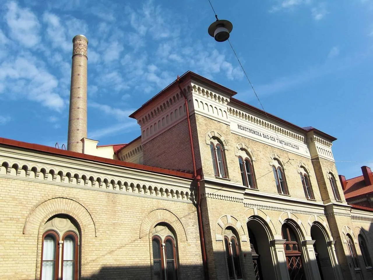 Metal Roofing Panels: A Practical Guide